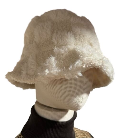 Fur Furry Fuzzy Teddy Bear Patchwork Immune Bucket Hat - Picture 3 of 8